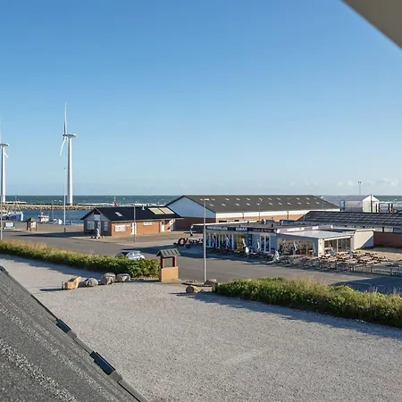 Line - 10m From The Sea By Interhome * Glesborg
