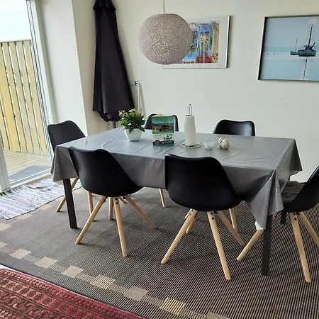 Line - 10m From The Sea By Interhome Апартаменты